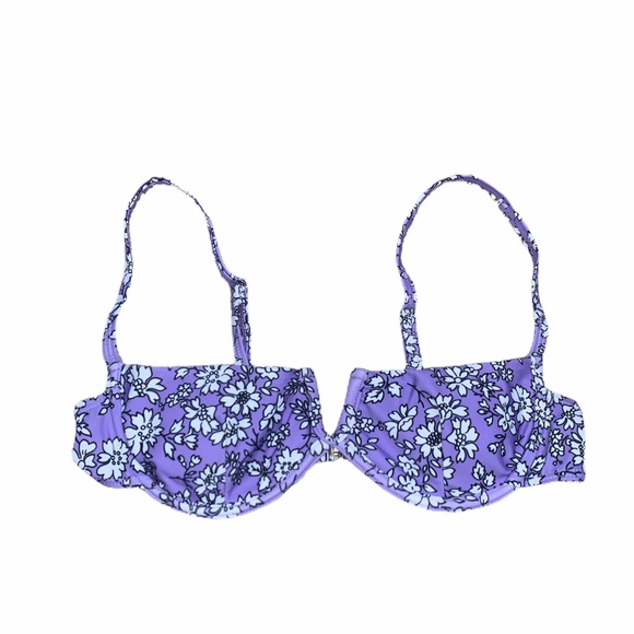 SHEIN Other - Floral V Underwire Bikini Top